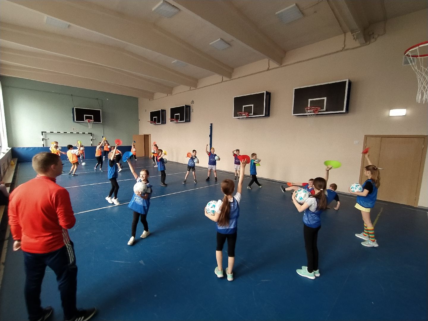 Спорт, футбол, инвентарь, мяч, школа