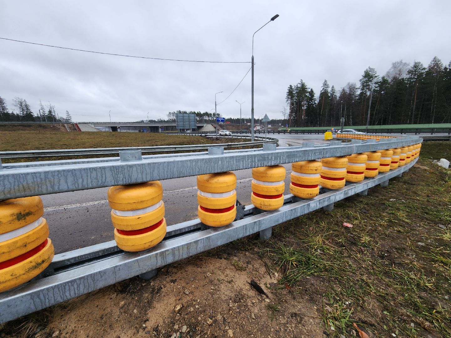 одинцово, цкад, минское шоссе, ограждение, инновации, эксперимент, вертикальное видео, вертикалка, автодор, дороги,