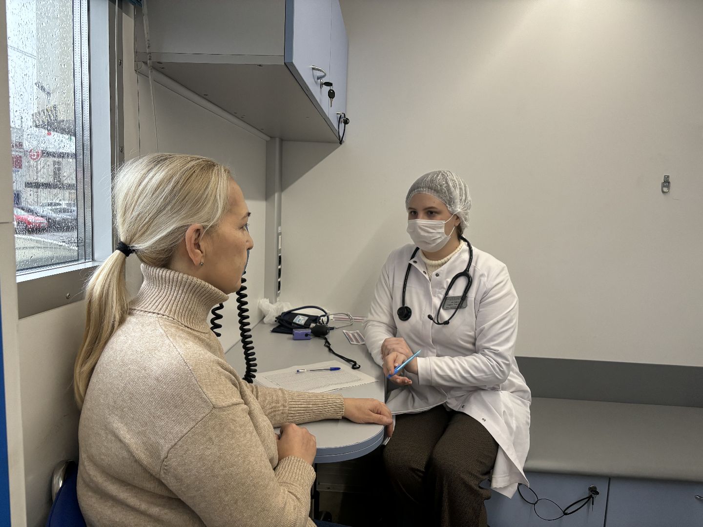 вакцинация, грипп, мобильный пункт вакцинации, Балашиха, Заря