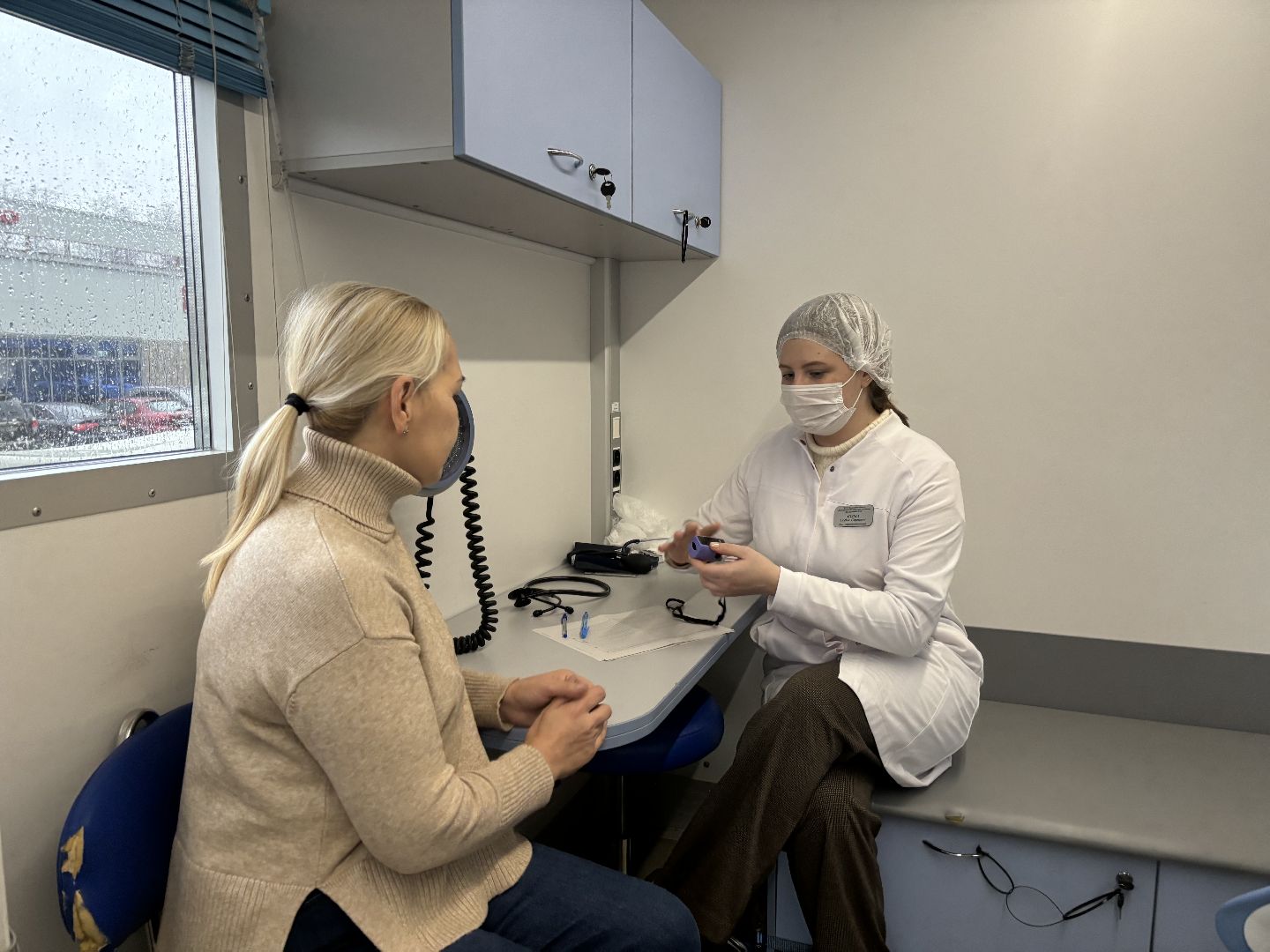 вакцинация, грипп, мобильный пункт вакцинации, Балашиха, Заря