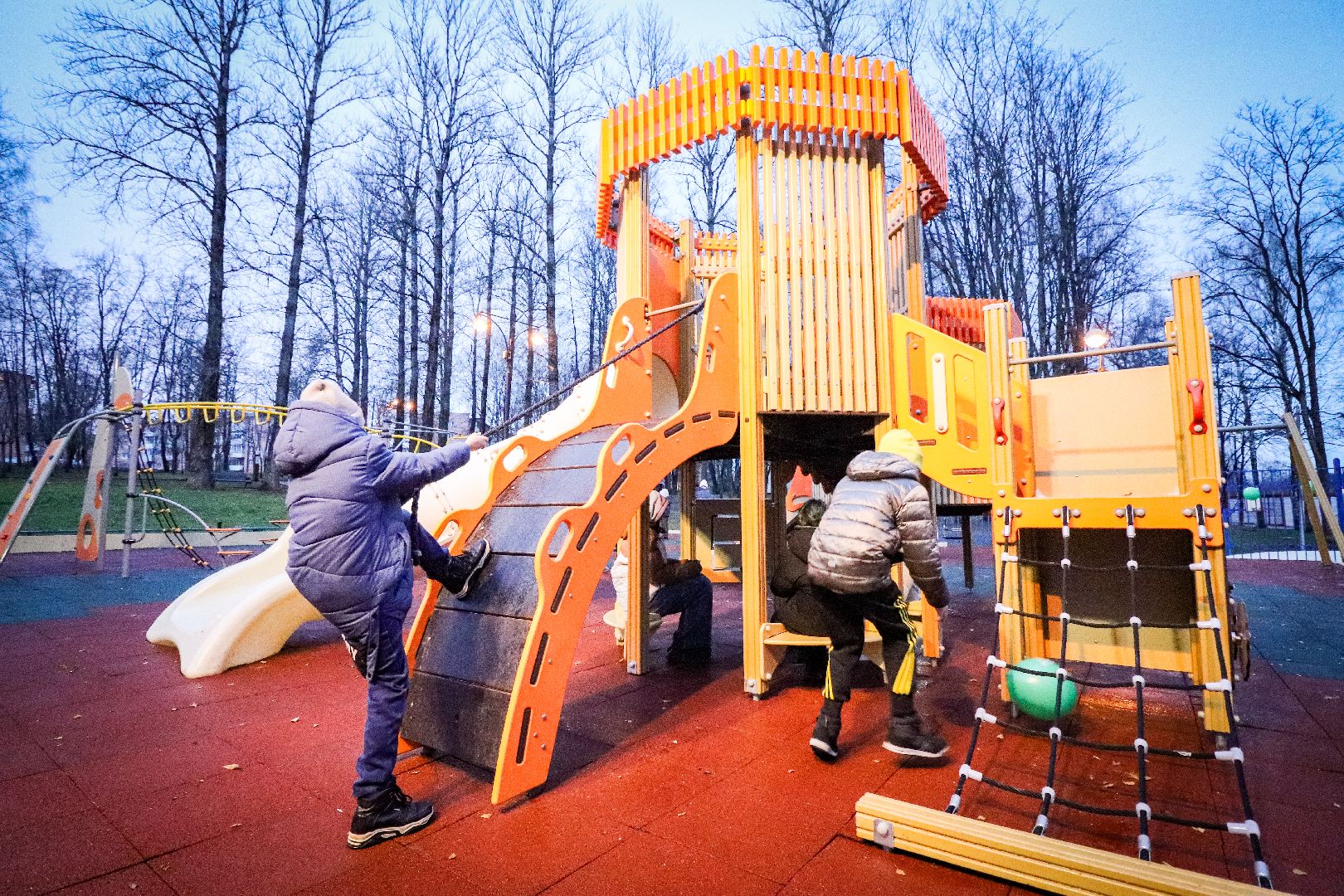 Клин, общество, благоустройство, детская игровая площадка, вертикалки,