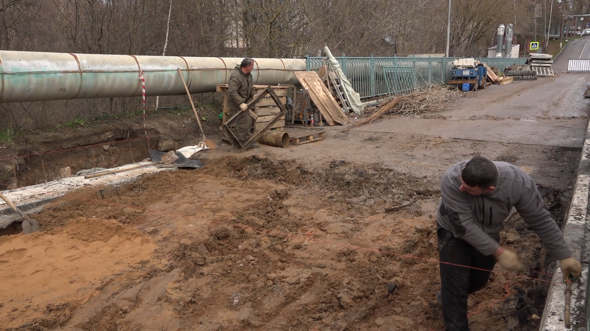 гидротехнические сооружения, власиха дамба ремонт, ремонт дамбы во Власихе, дамба Заозерная Власиха, ГТС власиха,вертикалка, вертикальное видео,