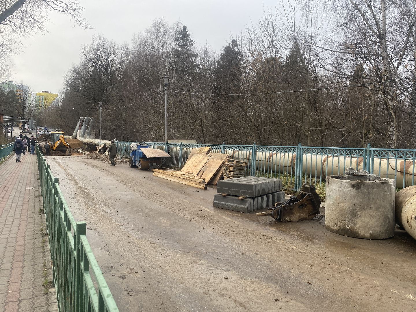 гидротехнические сооружения, власиха дамба ремонт, ремонт дамбы во Власихе, дамба Заозерная Власиха, ГТС власиха,вертикалка, вертикальное видео,