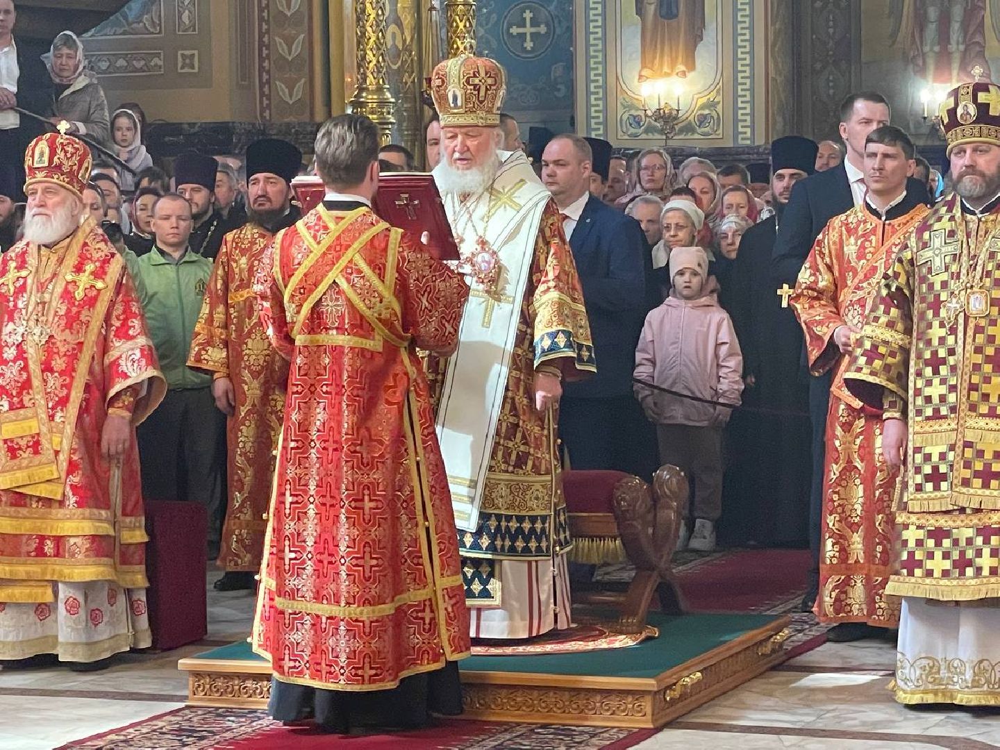 Литургия, патриарх, Дзержинский, Николо-Угрешский монастырь