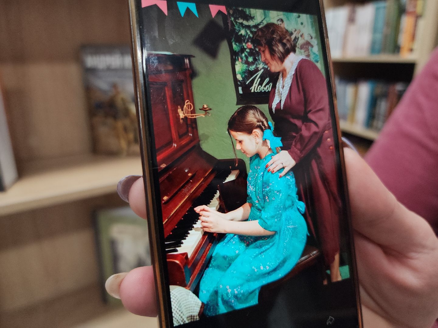 многодетная мама, многодетная мама из рузы, Руза, Знак материнская слава, рузский городской округ, московская область, губернатор воробьев,