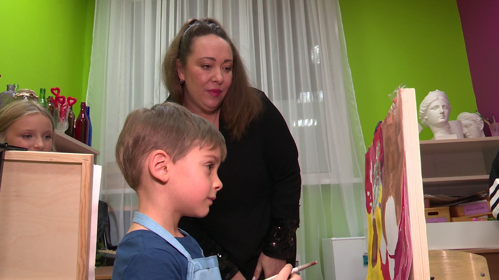 Реутов, вертикалки, День матери, студия ласточка, танцы, рисование, Мария Сарайкина,