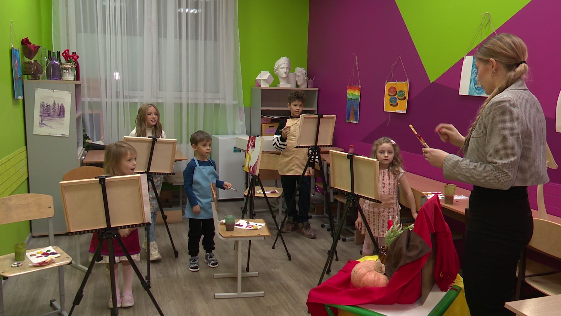 Реутов, вертикалки, День матери, студия ласточка, танцы, рисование, Мария Сарайкина,