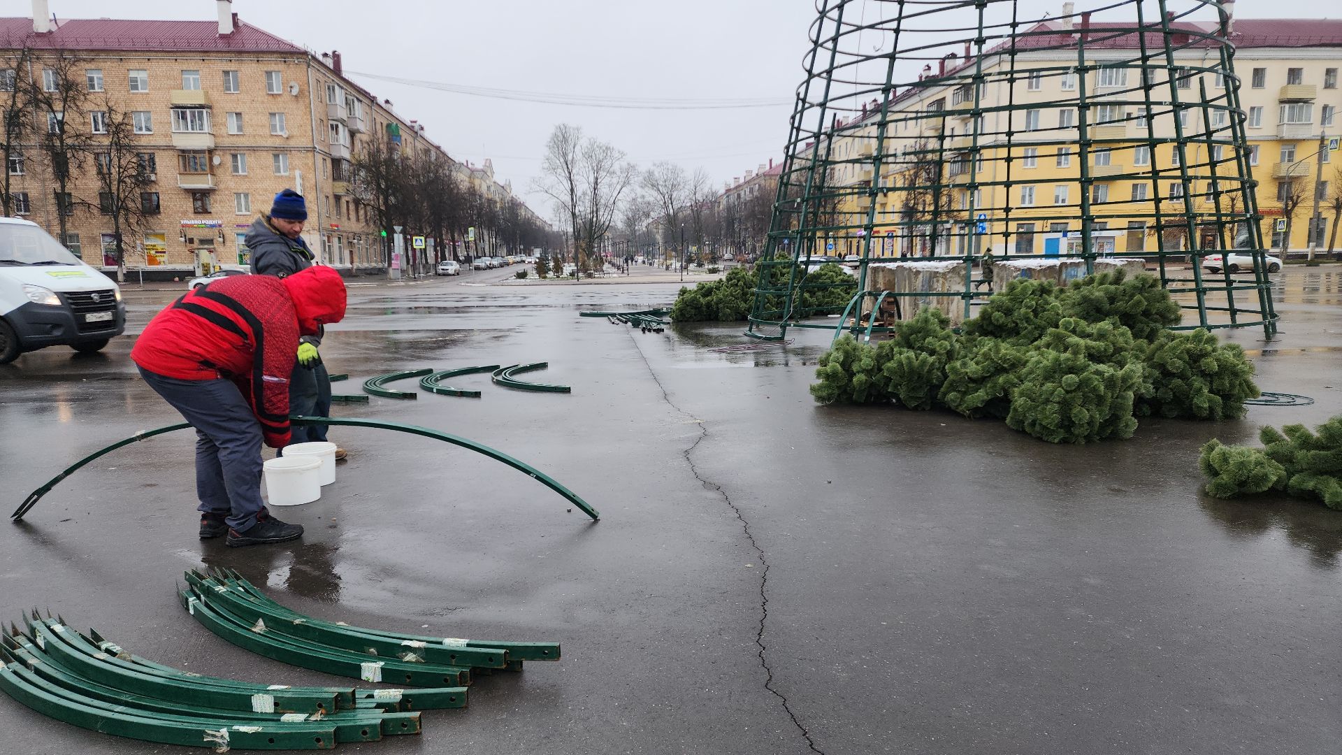 ёлка, новогодняя елка, электросталь, зимний сезон, праздник, новогоднее оформление, новогоднее настроение, новогоднее украшение, мбу, мбу благоустройство, вертикалка, вертикальное видео,