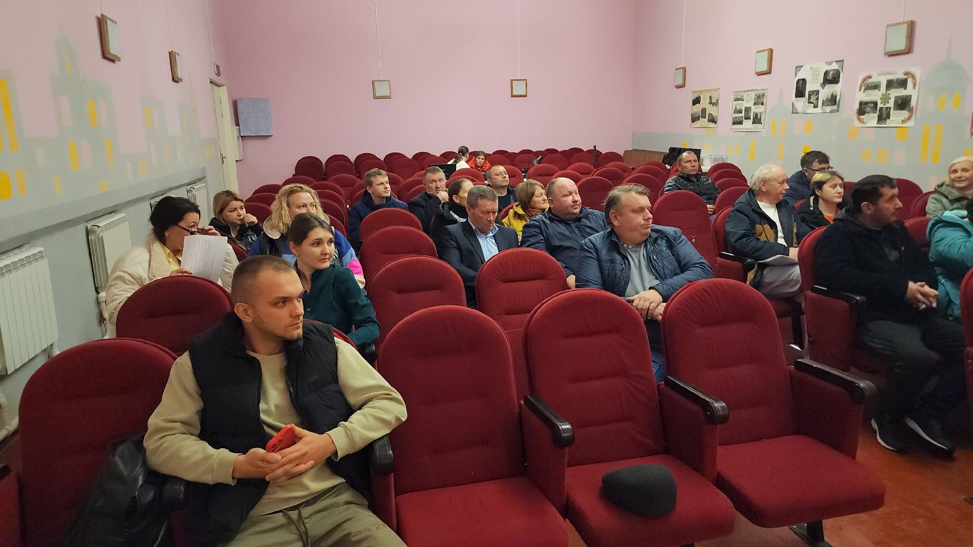 серпухов, выездная администрация, деревня васильевское, жители, уборка подъезда, замена батареи отопления,