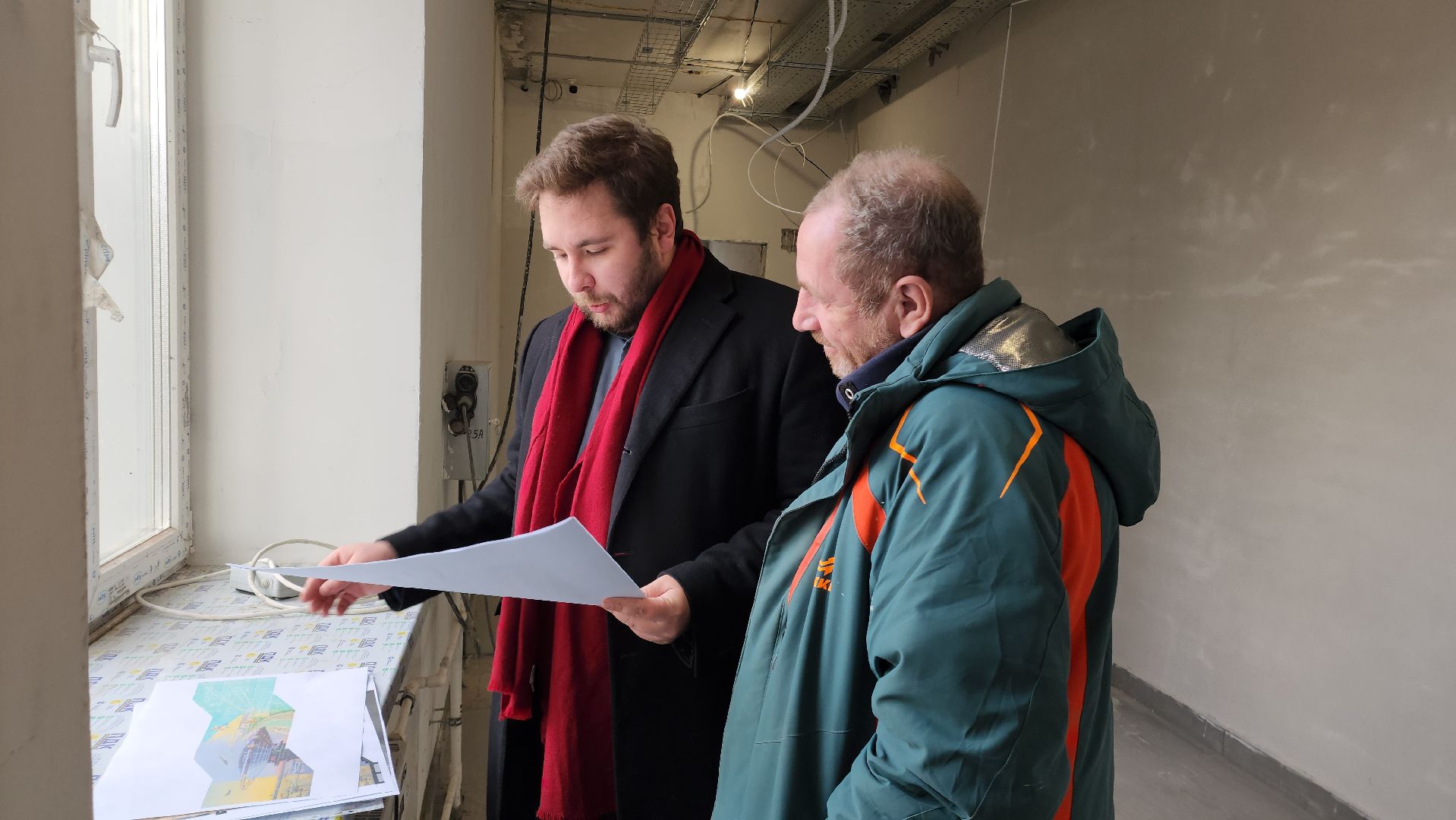 Монументальная живопись, Роспись стен, Лобня, вертикалки,