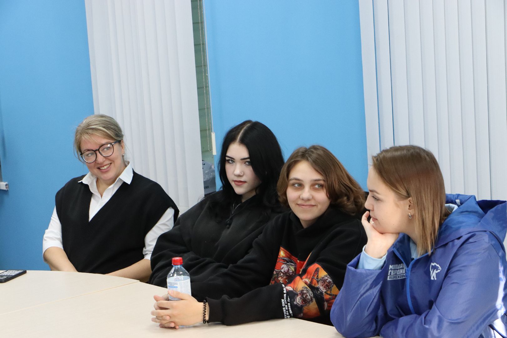 Серебряные Пруды, День матери, диалог на равных, колледж, студенты, вертикалки