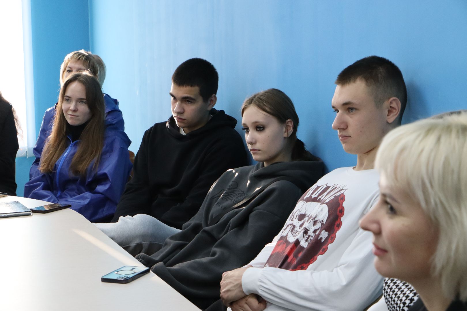 Серебряные Пруды, День матери, диалог на равных, колледж, студенты, вертикалки