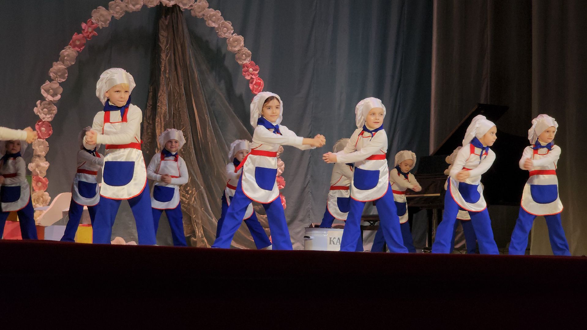 День матери, концерт, Центр культуры Акрихин, Старая Купавна, Богородский городской округ,