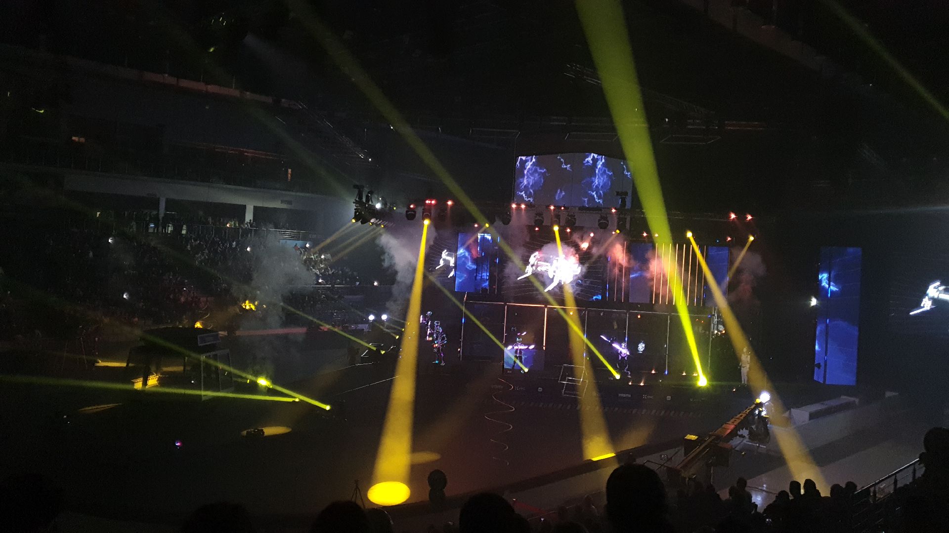 вертикалки, битва роботов, мытищи, арена мытищи, роботы,