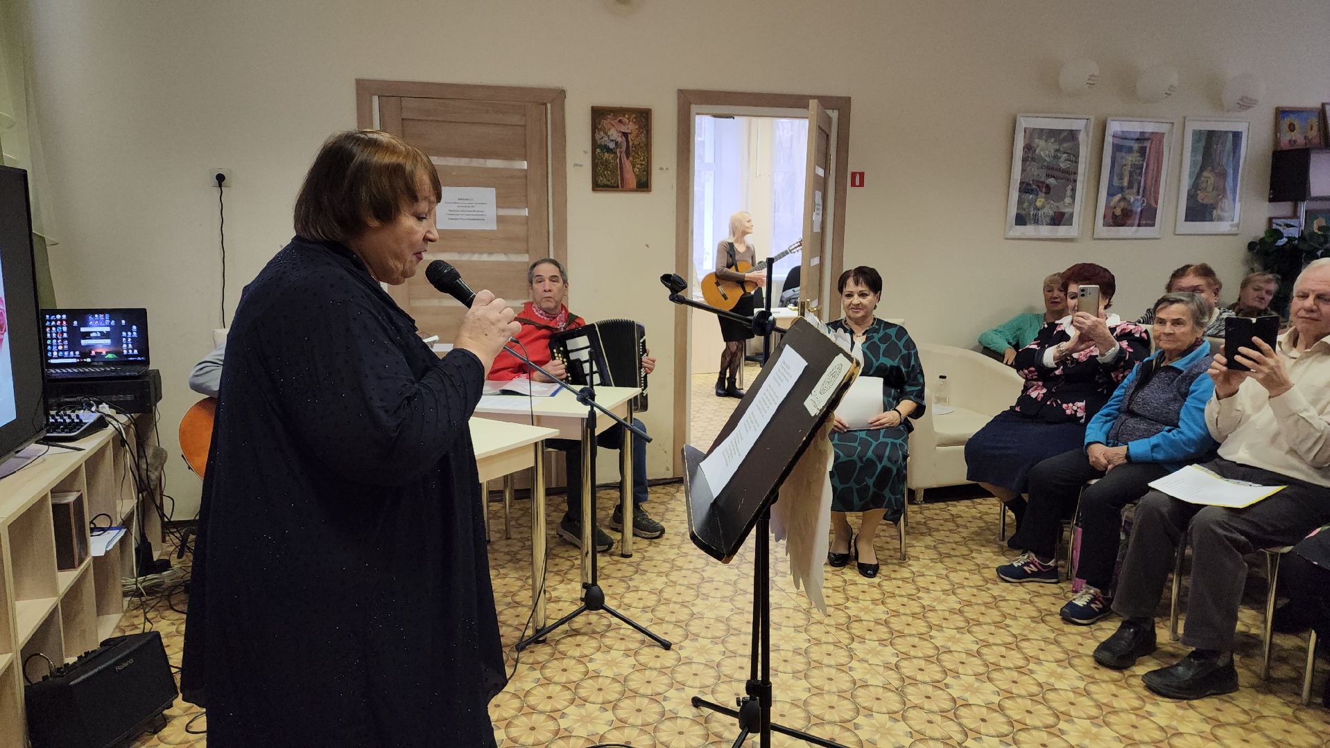 вертикалки, пушкино, центр социального обслуживания, концерт, день матери,песни,активное долголетие,получатели социальных услуг,