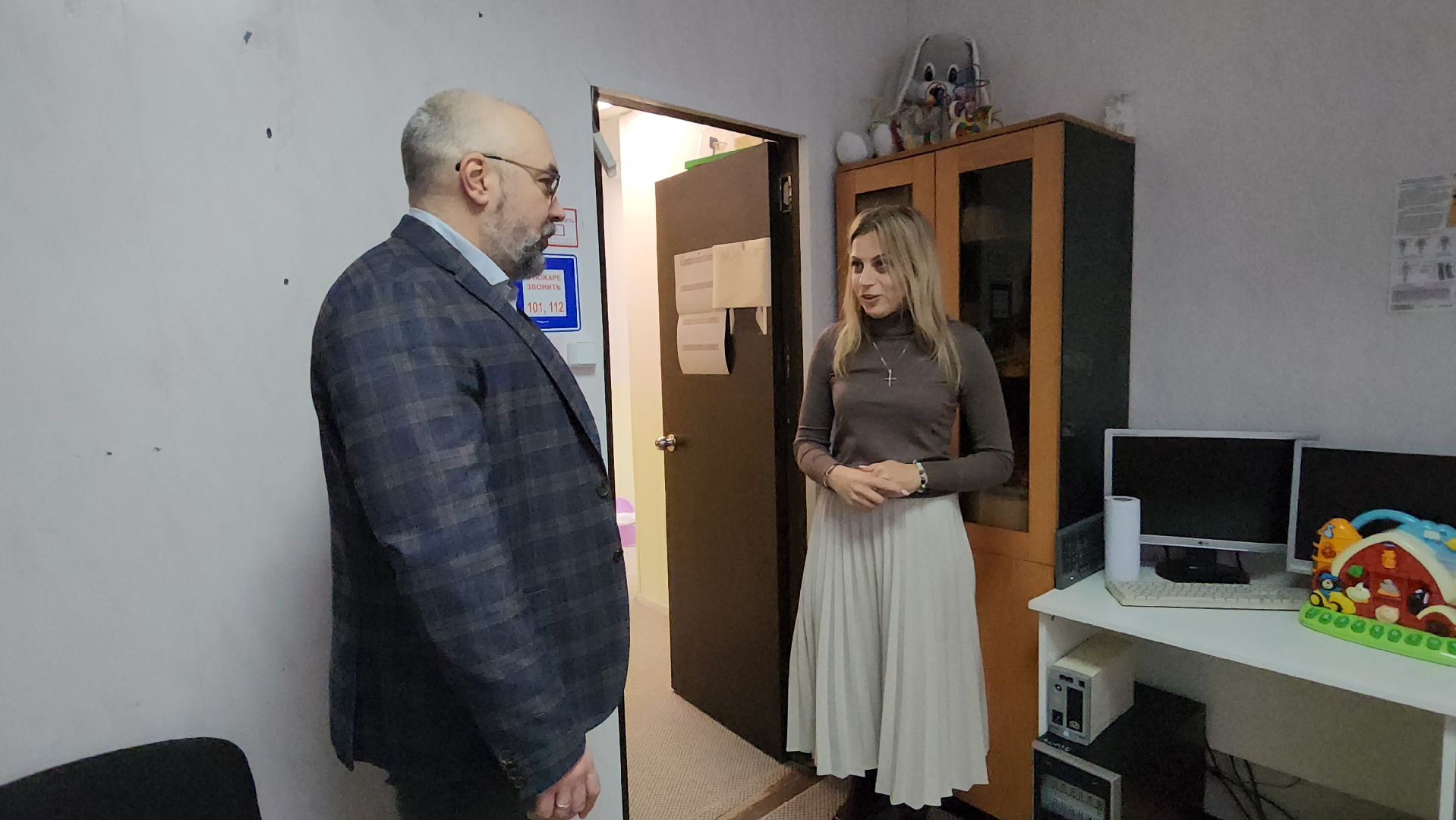 серпухов, центр прозрение, дети с овз, день матери, поздравление депутата,