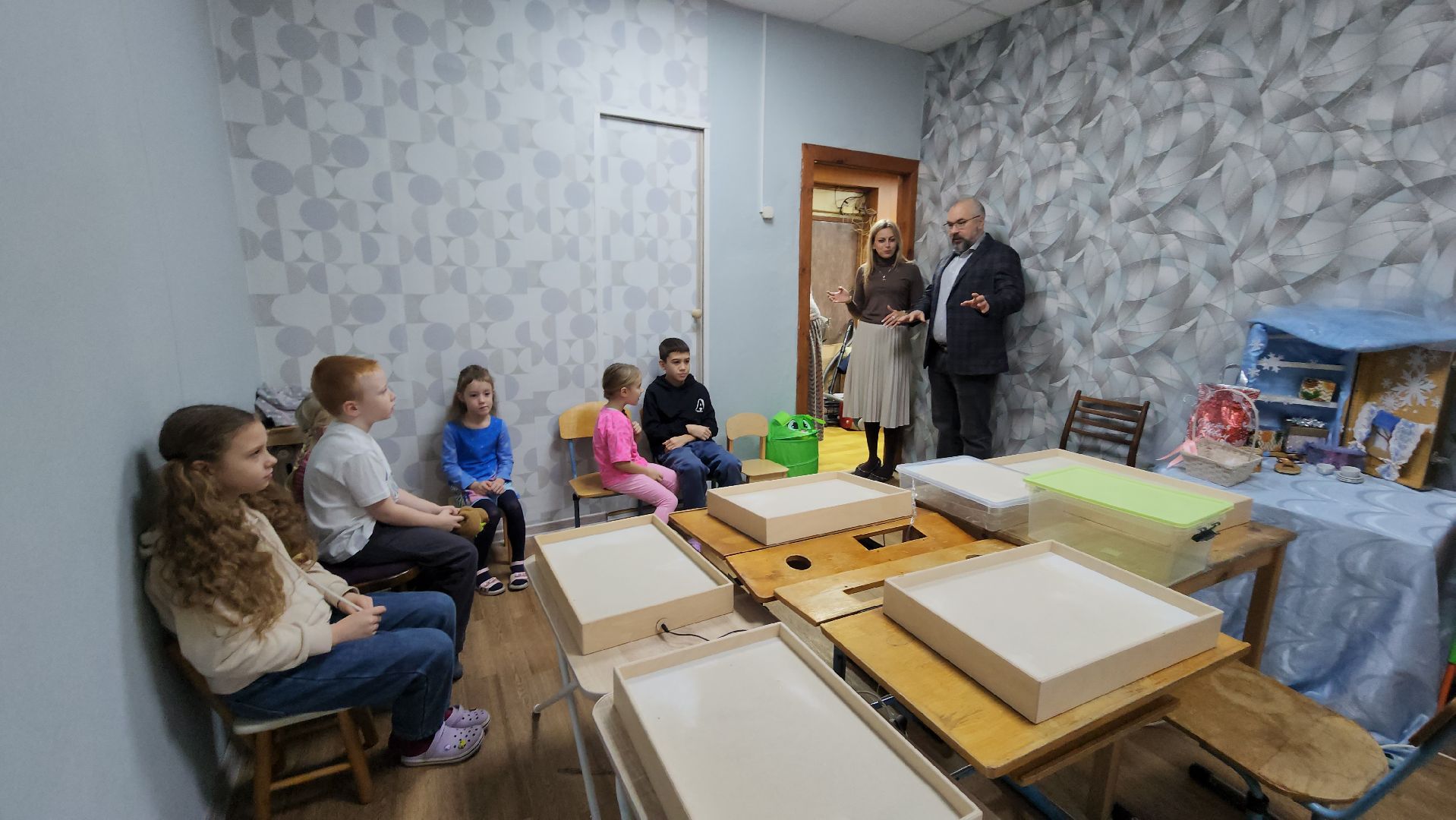 серпухов, центр прозрение, дети с овз, день матери, поздравление депутата,