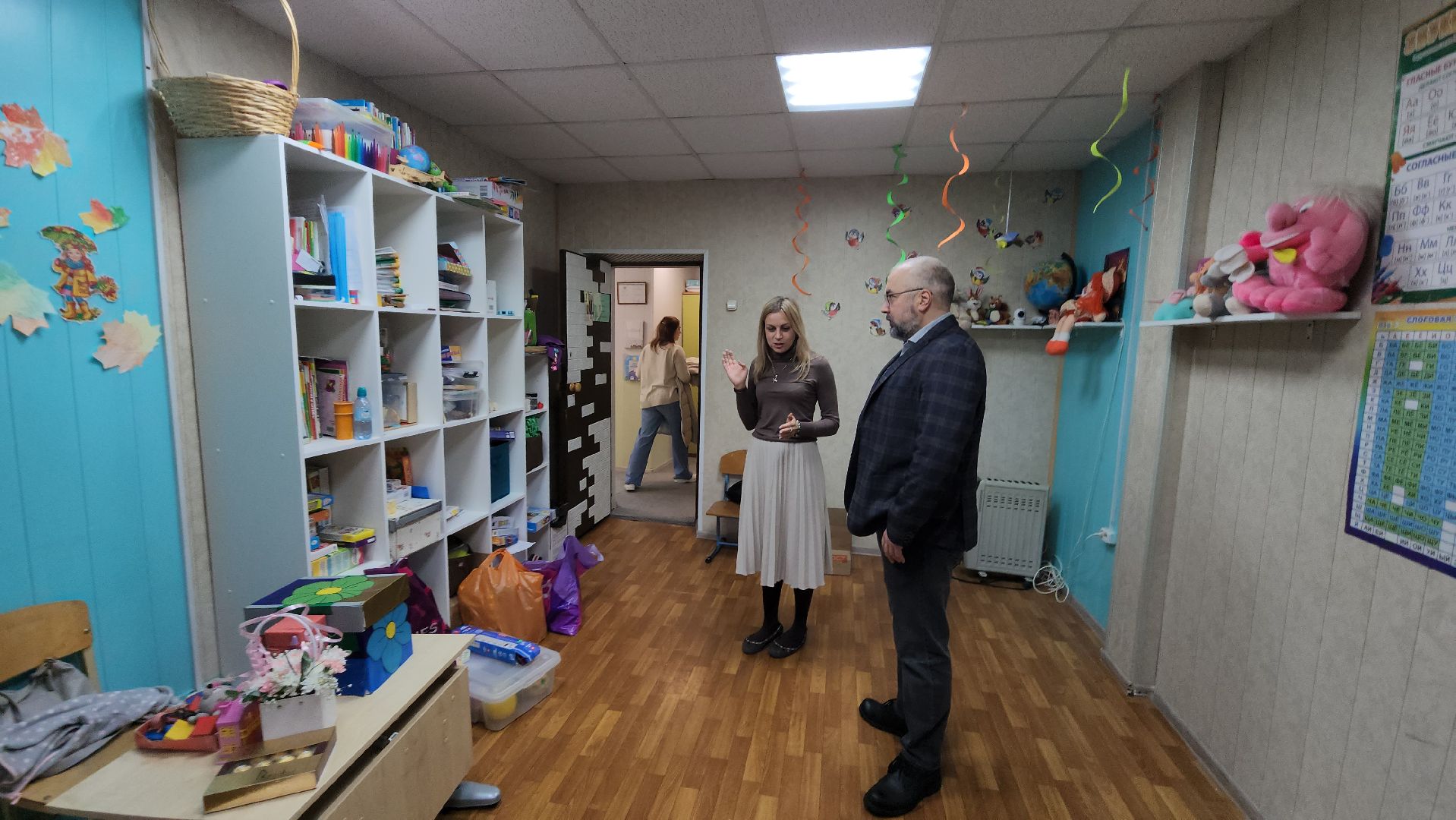 серпухов, центр прозрение, дети с овз, день матери, поздравление депутата,