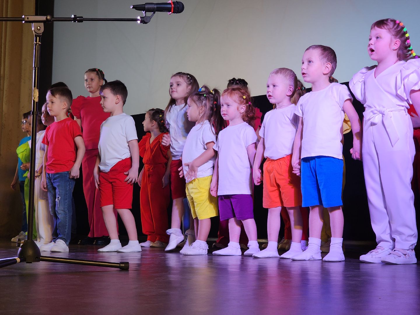 Черноголовка, День матери, Детский концерт,