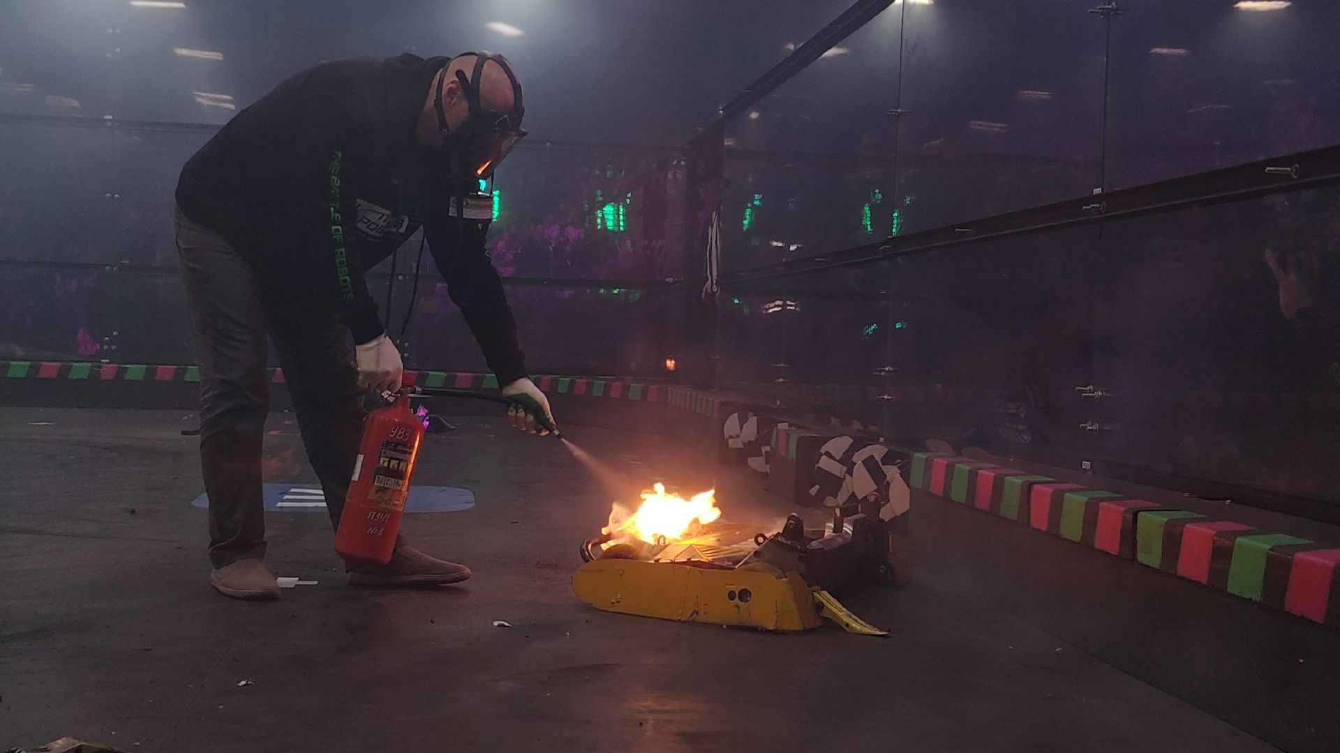 вертикалки, мытищи, арена мытищи, роботы, битва роботов,