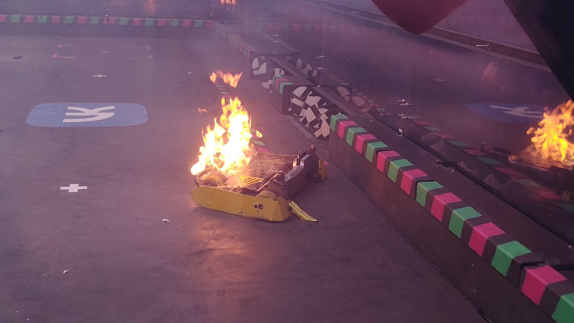 вертикалки, мытищи, арена мытищи, роботы, битва роботов,