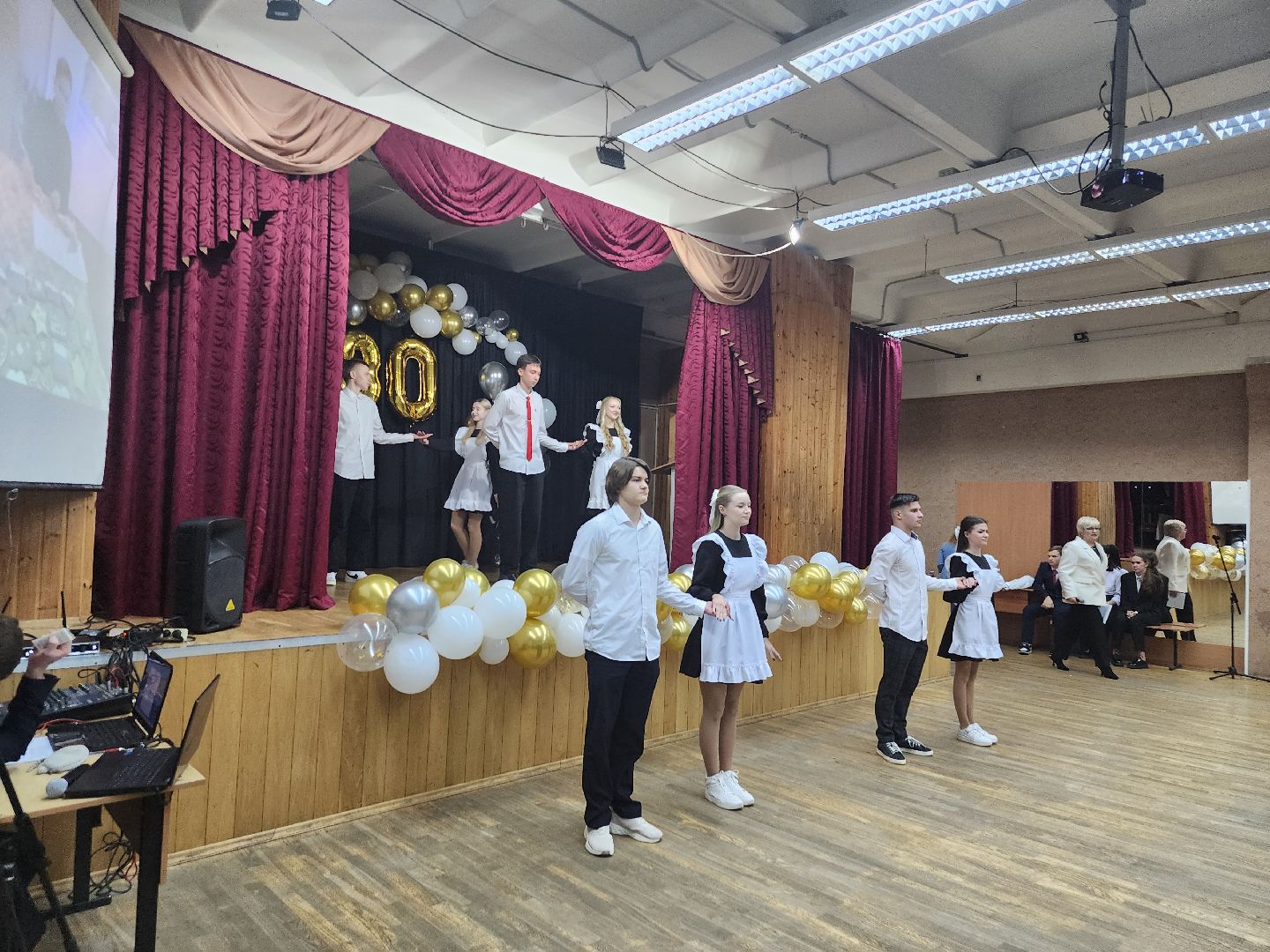 долгопрудный, 13-я гимназия, школьные династии, рейтинг RAEX,