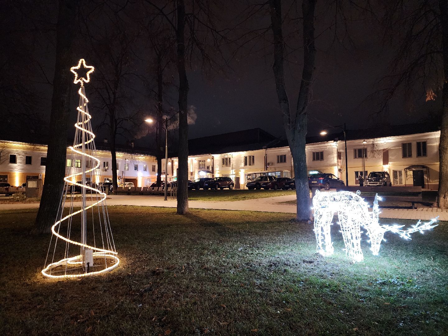 серпухов, подмосковье, украсили площадь, новый год, иллюминация, вертикалки,