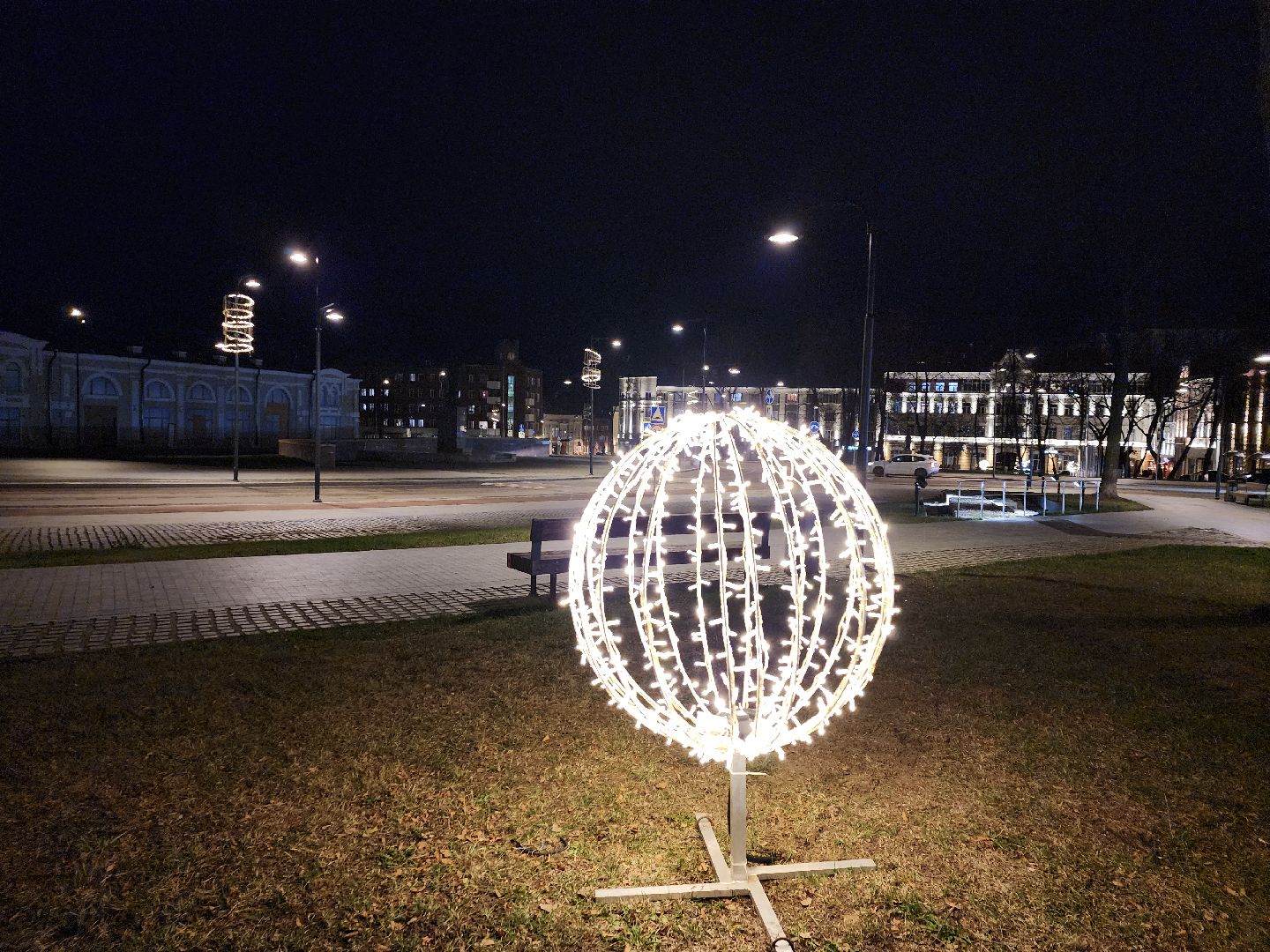 серпухов, подмосковье, украсили площадь, новый год, иллюминация, вертикалки,