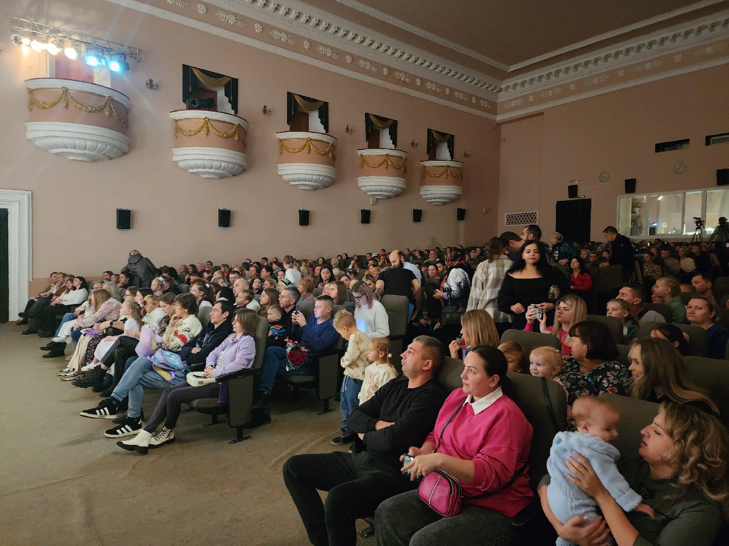красноармейск, городской округ пушкинский, день матери, концерт, вертикалки,