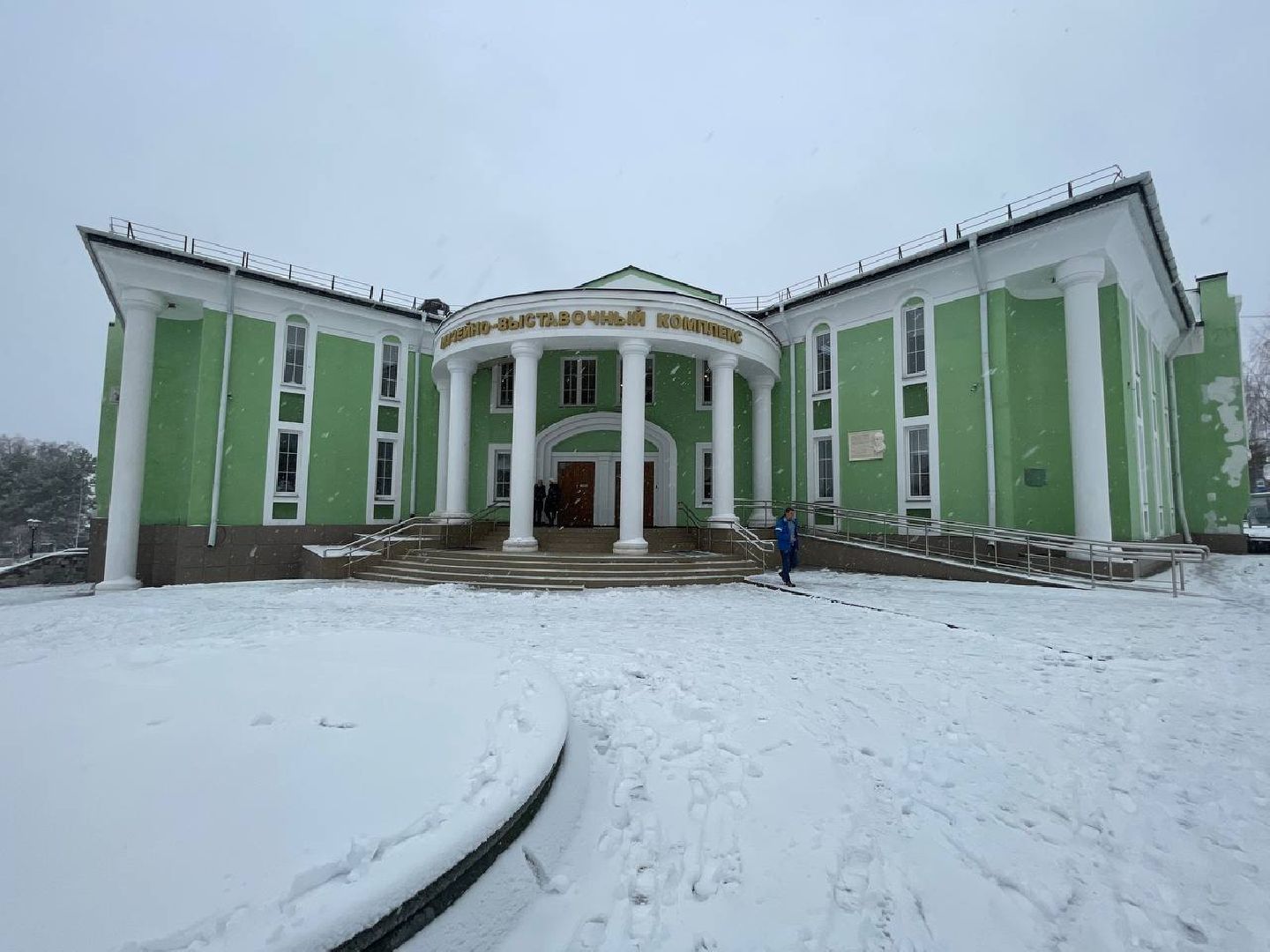 дмитров, фонд дело жизни, день матери, вертикалки,