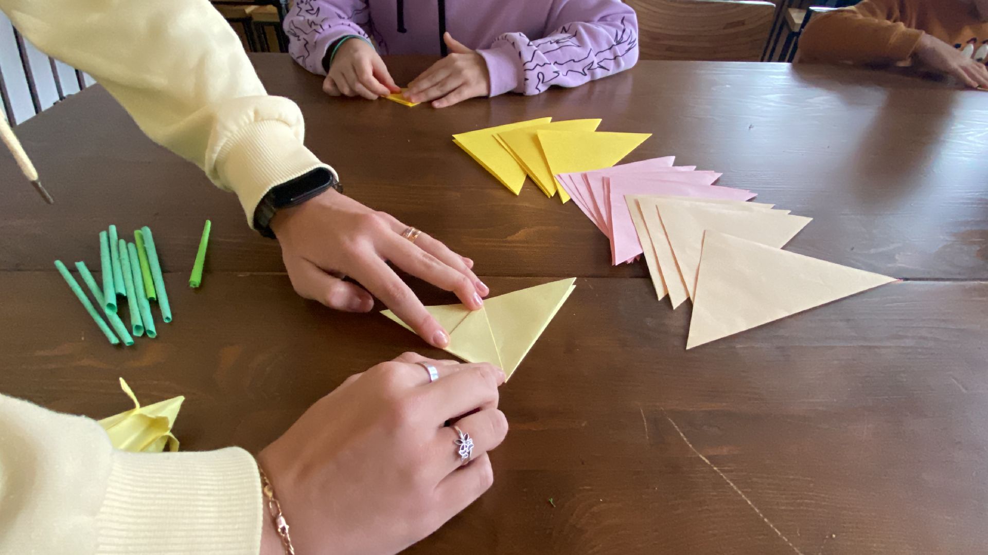 Мастер-класс, День матери, мастер-класс для детей, Цветы, оригами,