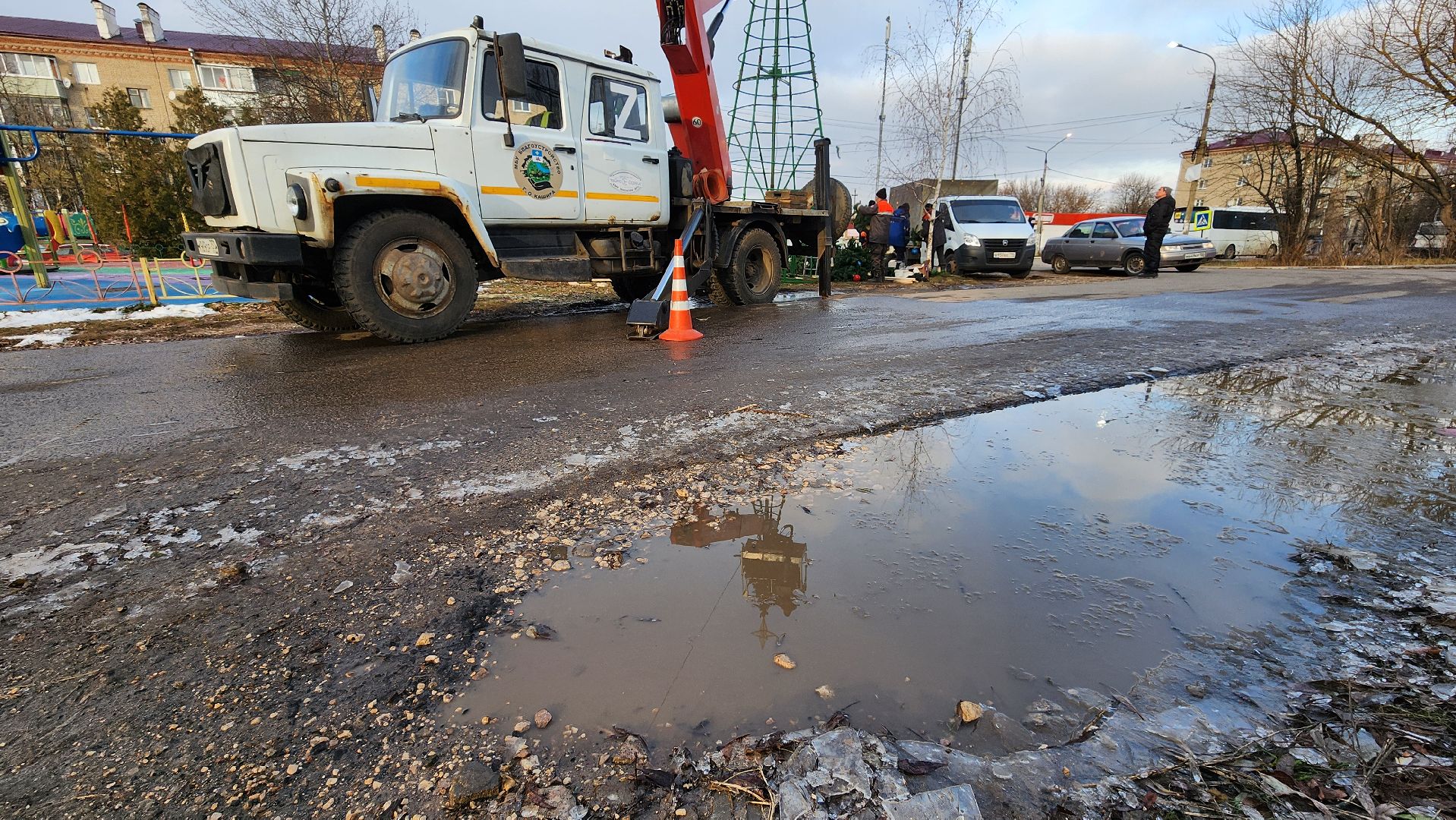 кашира, новогодняя елка, украшение города, вертикалки,