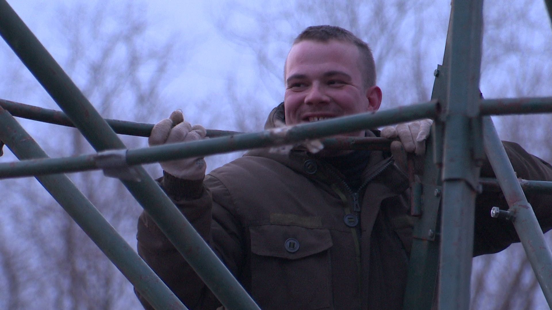 Реутов, вертикалки, символ года, установка елки, елка, пушистая красавица, искусственная ель,