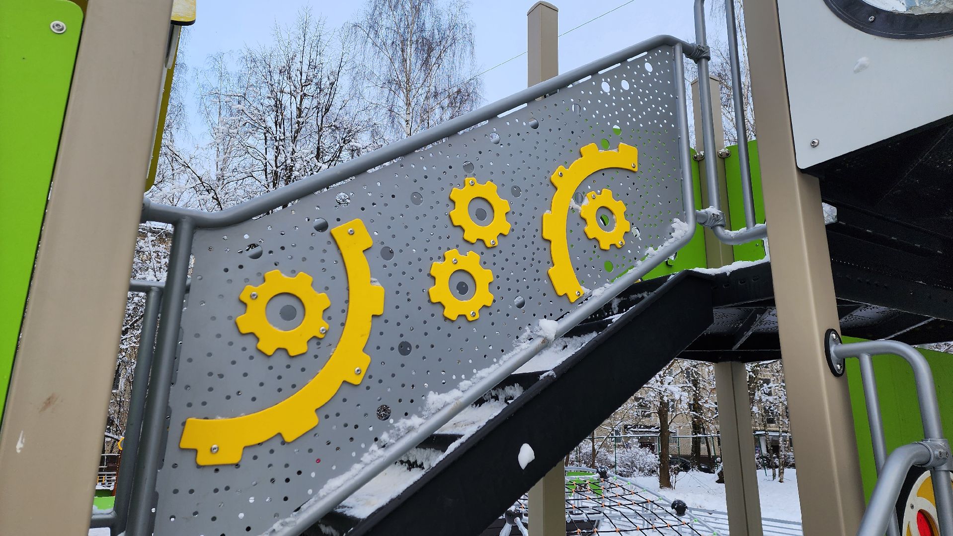 Солнечногорск, вертикалки, микрорайон рекинцо, добродел, детская площадка,