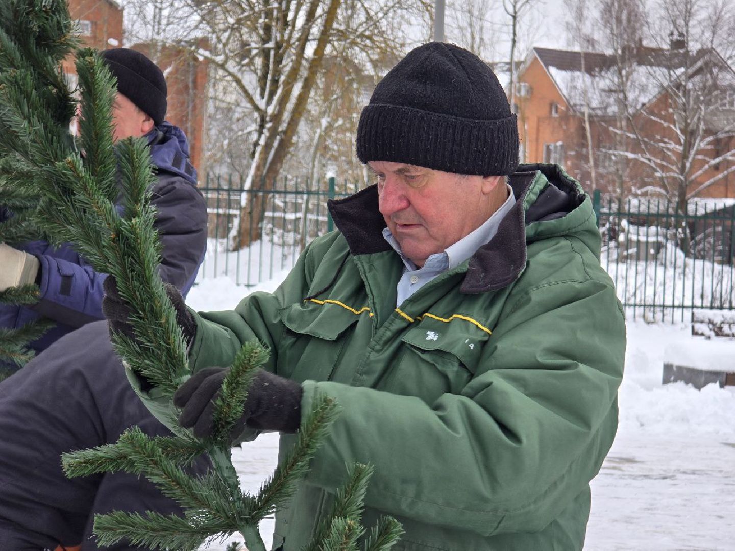 можайск, можайский городской округ, подмосковье, парк, парк ривьера, новый год, новогодние праздники, дед мороз, новогодняя ель, вертикалки,