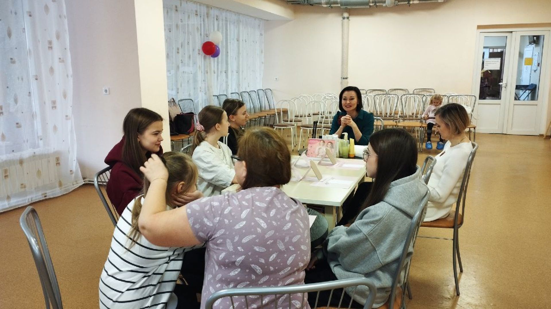 вертикалки, ивантеевка, уход за лицом, уход за кожей, косметология, мамы, дочки-матери, красота, центр социального обслуживания,