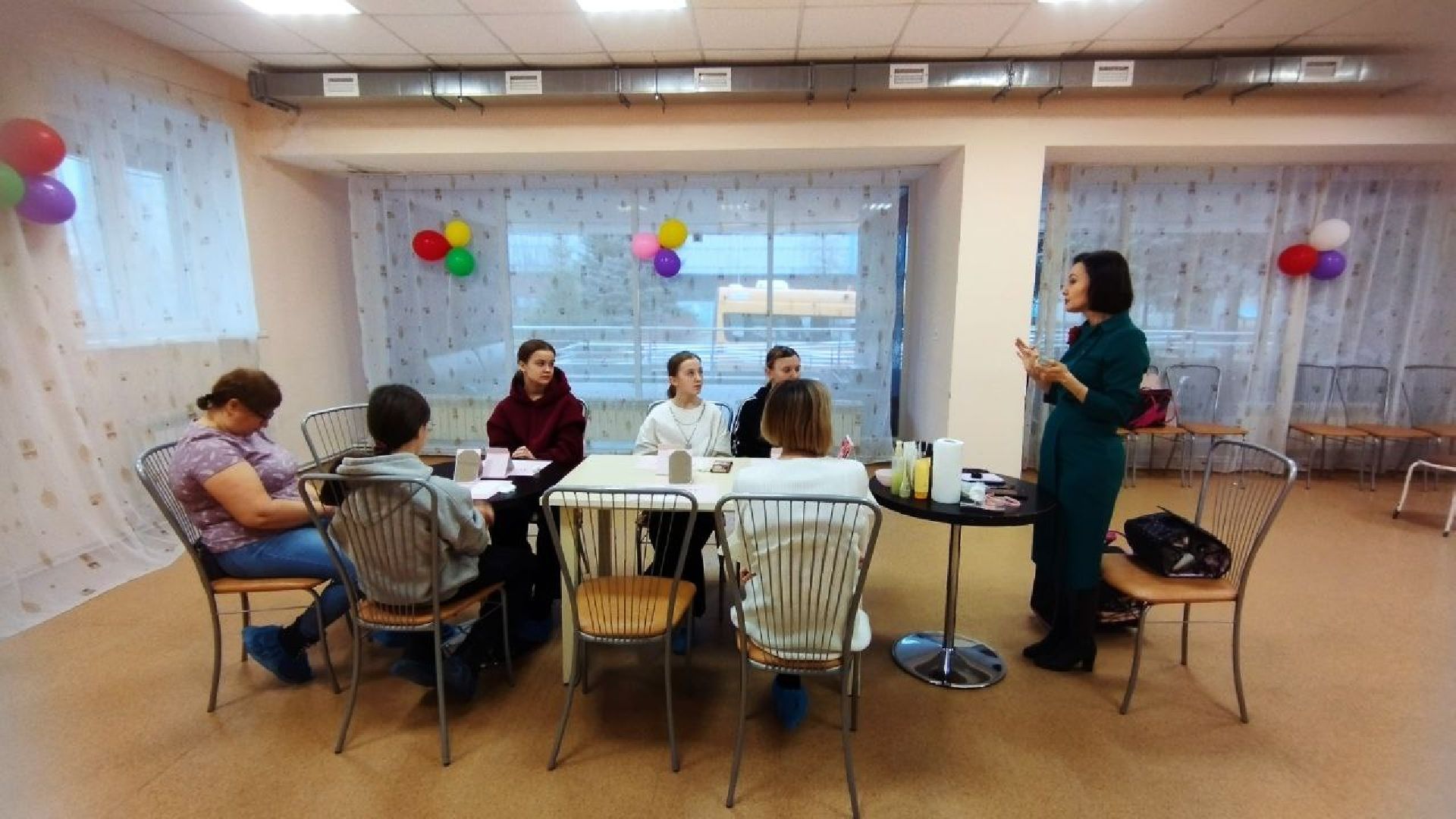 вертикалки, ивантеевка, уход за лицом, уход за кожей, косметология, мамы, дочки-матери, красота, центр социального обслуживания,