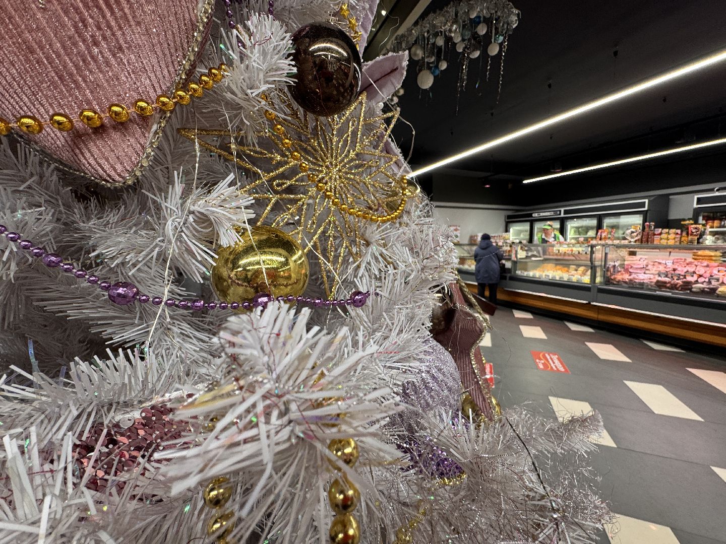 одинцовское подворье, Новогоднее украшение, Экономика МО,зима в Подмосковье, елка, елки, Одинцово,