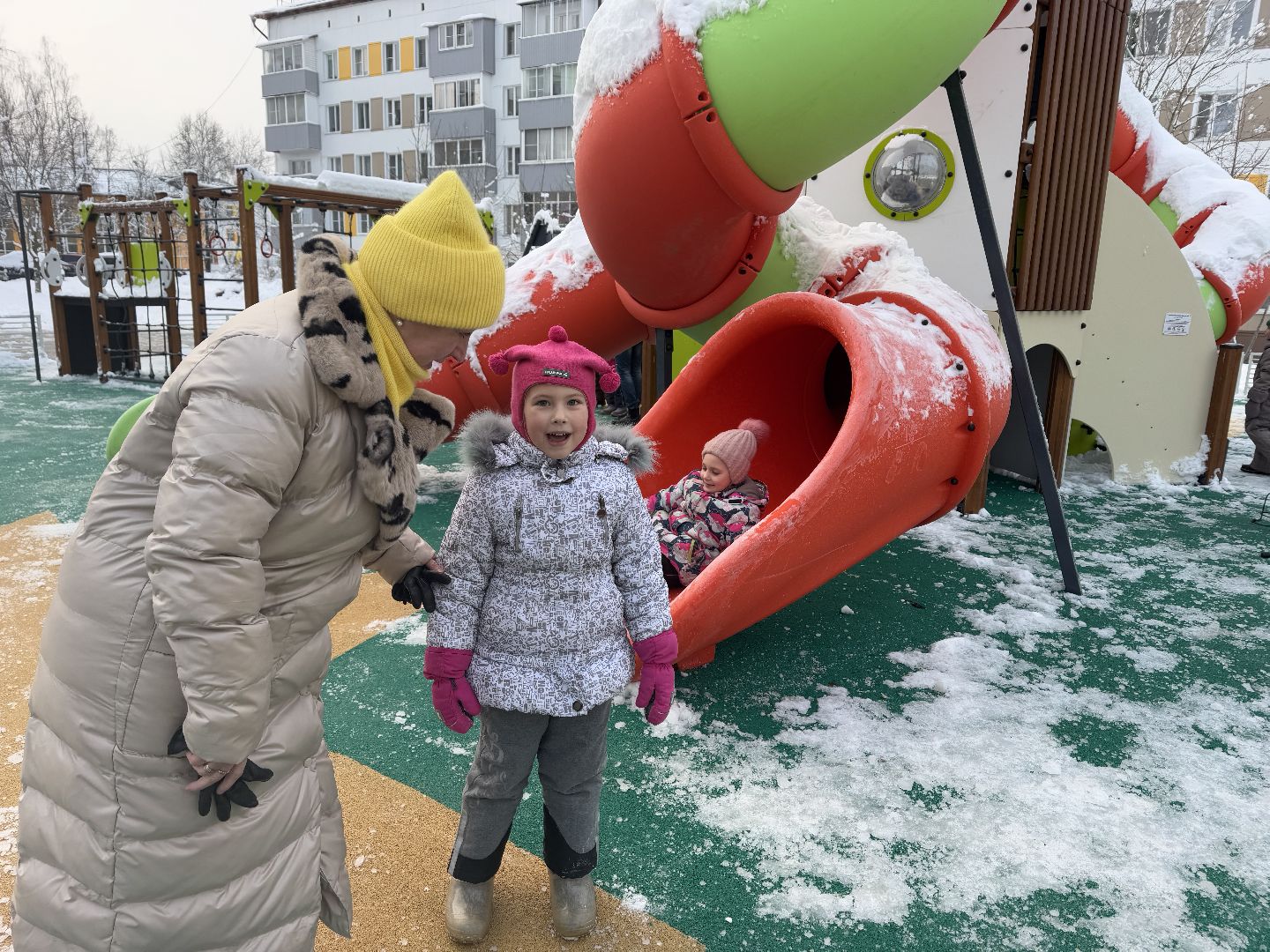 шаховская, детская площадка, открытие детской площадки, вертикалки,