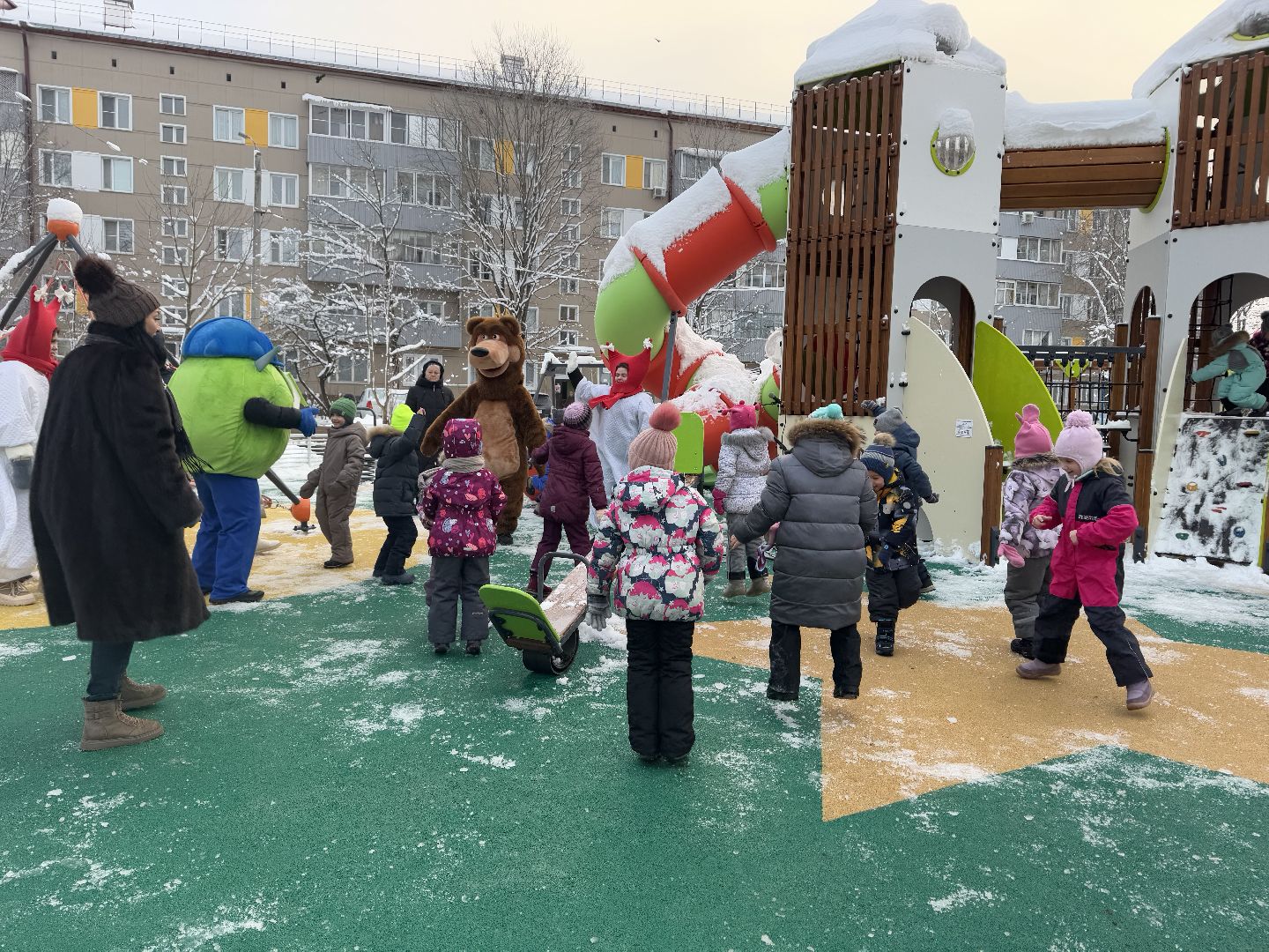 шаховская, детская площадка, открытие детской площадки, вертикалки,