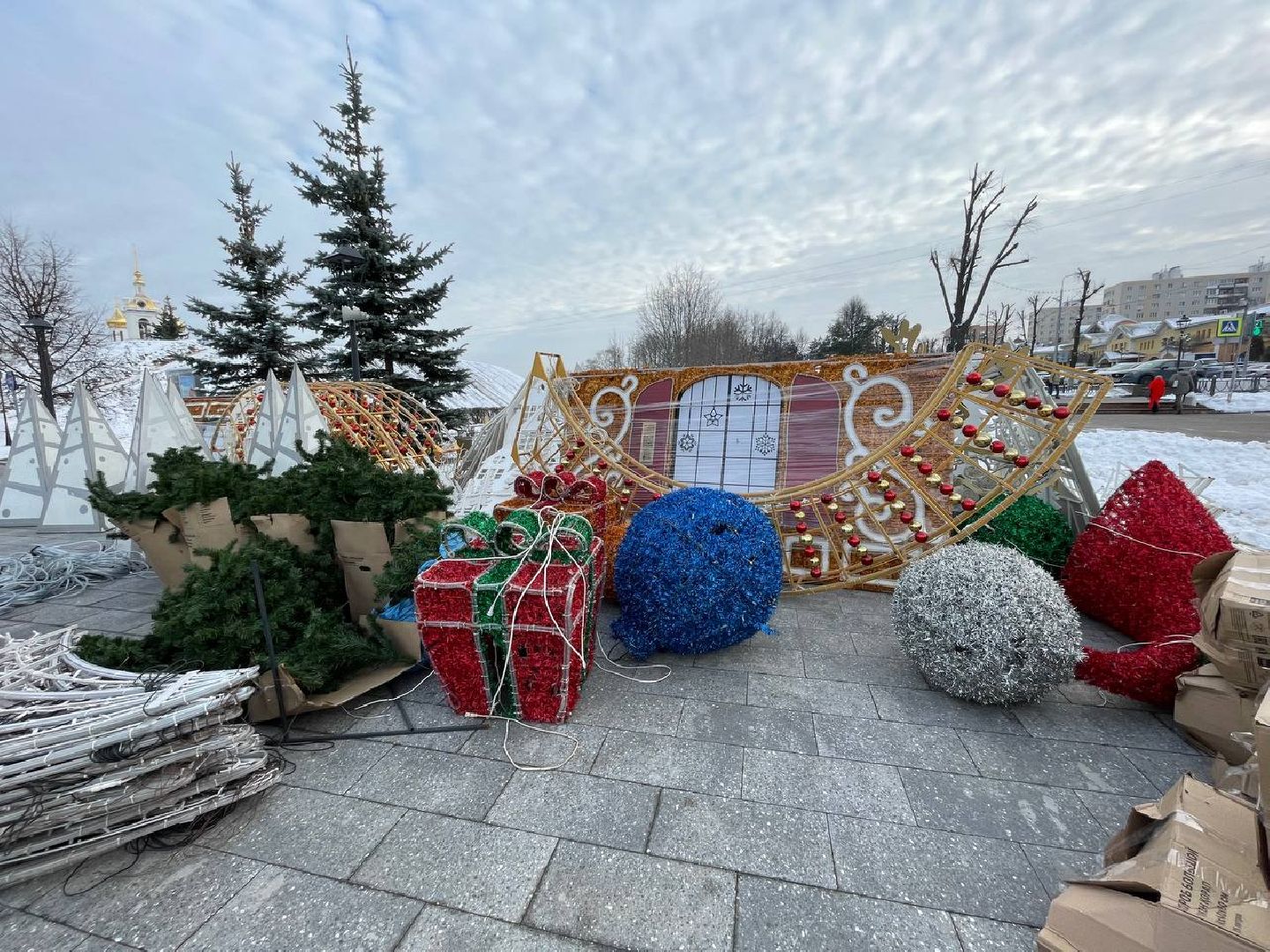 дмитров, советская площадь, новый год, вертикалки,