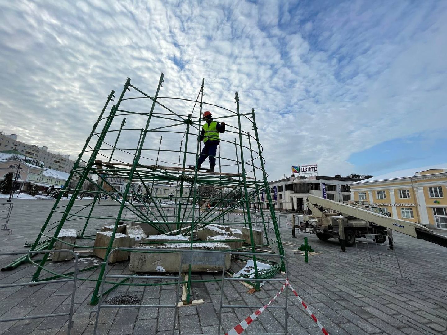 дмитров, советская площадь, новый год, вертикалки,