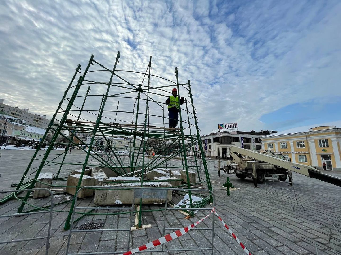 дмитров, советская площадь, новый год, вертикалки,