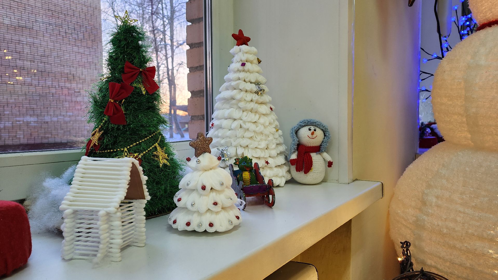 детский сад, Украшения, снеговик, Лобня, вертикалки,