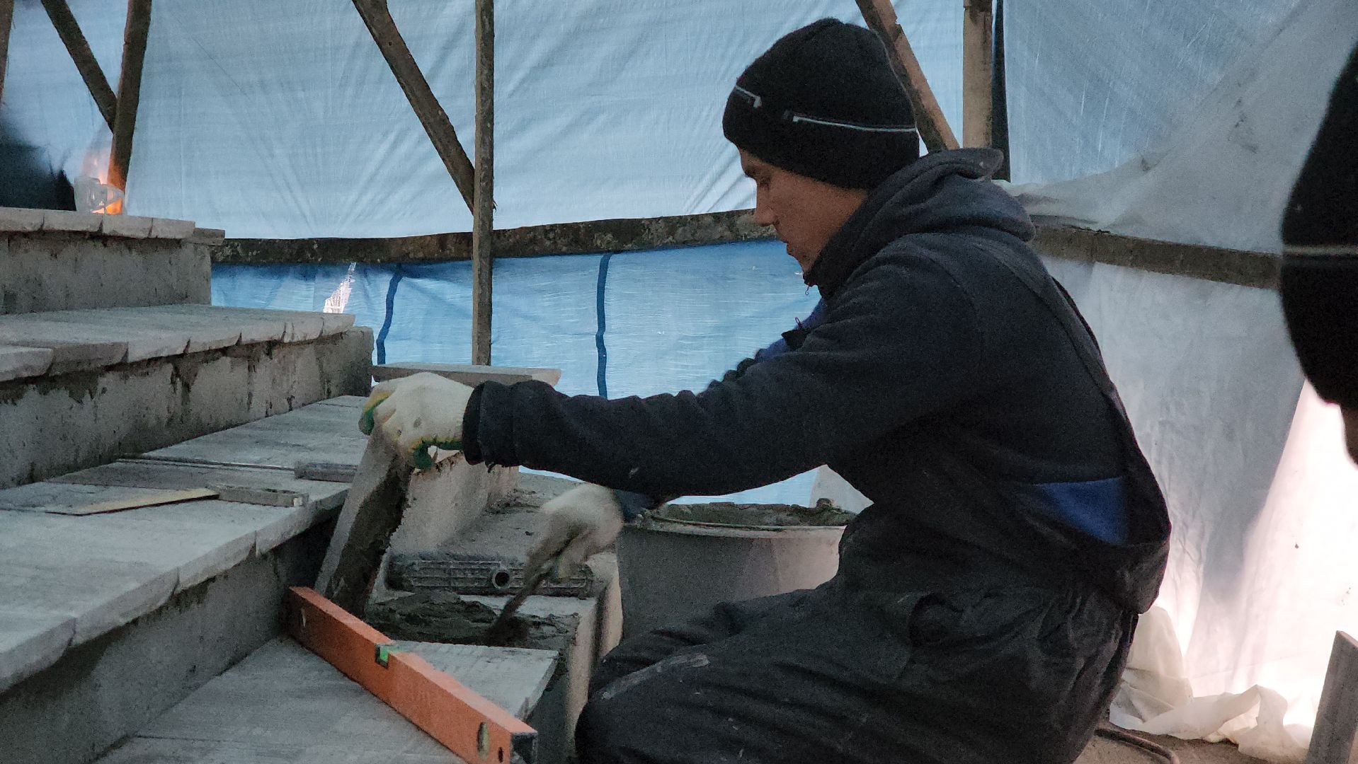 Ремонта лестницы, входная группа, дворец культуры, Лобня, вертикалки,