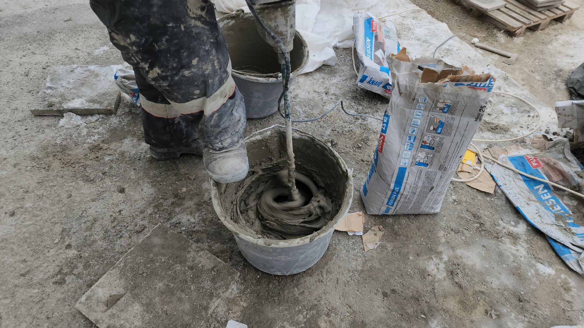 Ремонта лестницы, входная группа, дворец культуры, Лобня, вертикалки,