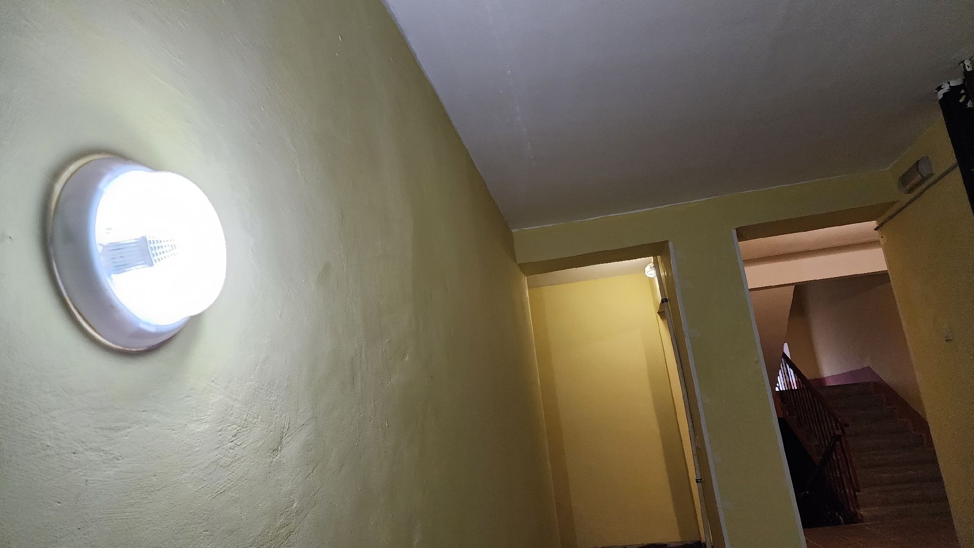 Бронницы, Ремонт подъездов, Ремонт подъездов на Центральной, Косметический ремонт подъездов, Вертикалка, Вертикальное видео,