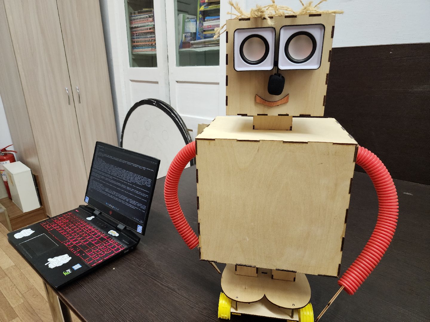 вертикалки, робототехника, робот-экскурсовод, орехово зуево, дополнительное образование,