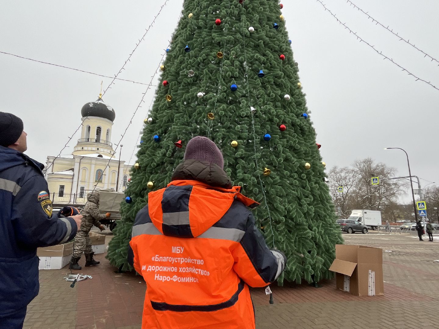 вертикальное видео, наро-фоминск, наро-фоминский городской округ, новый год, елка,вертикалка