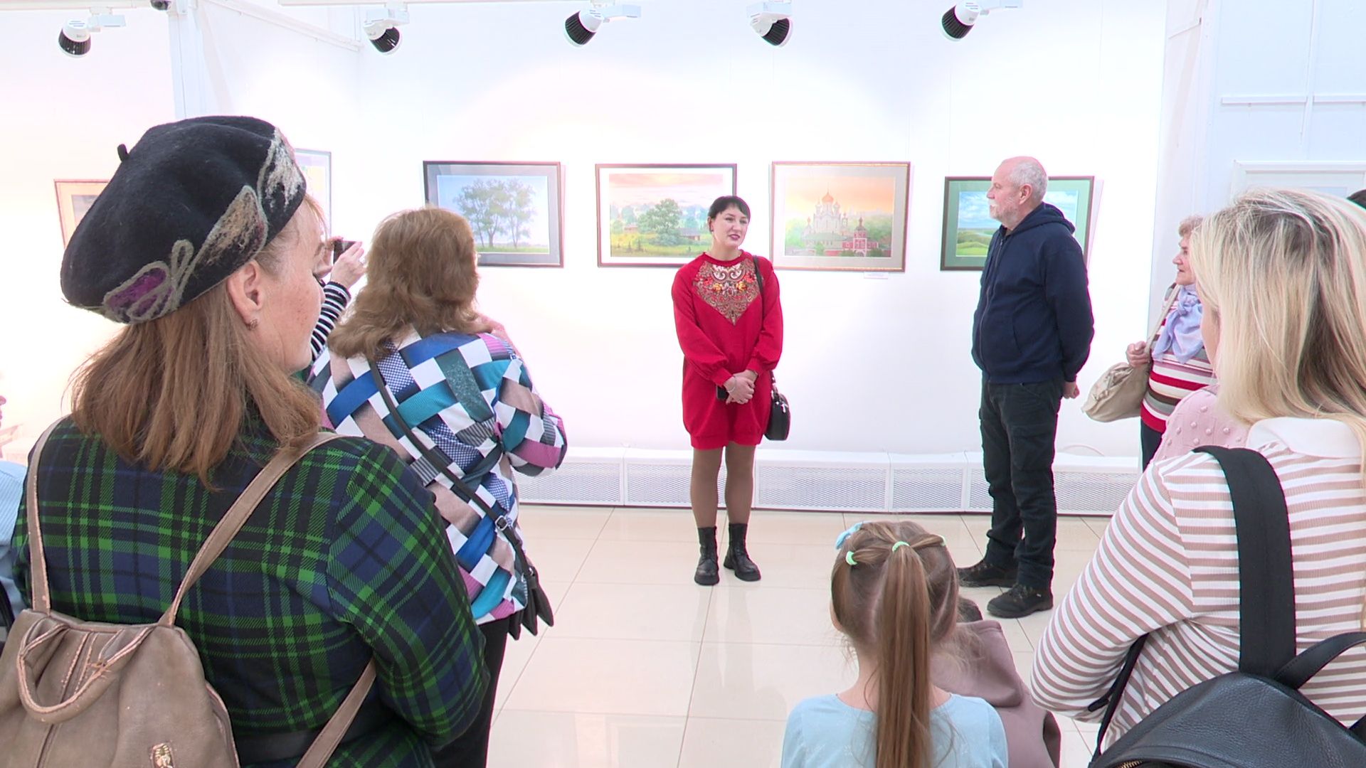 Реутов, вертикалки, культура, музей, выставка, картины, пейзаж, натюрмонт, Ксения Тимофеева, художник Тимофеева,